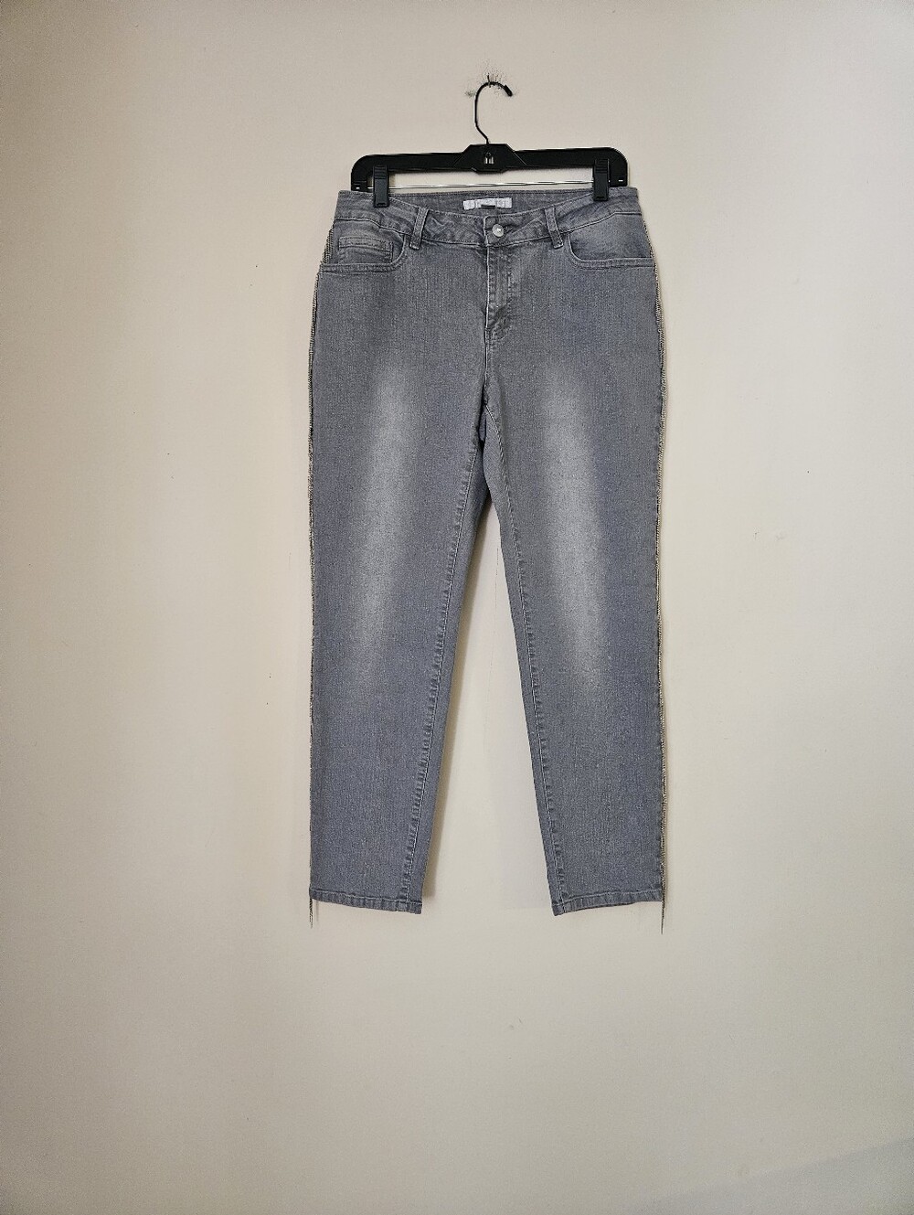 Boston Proper Gray  High-Rise Jeans With Chain Detail On The Side, Size 12